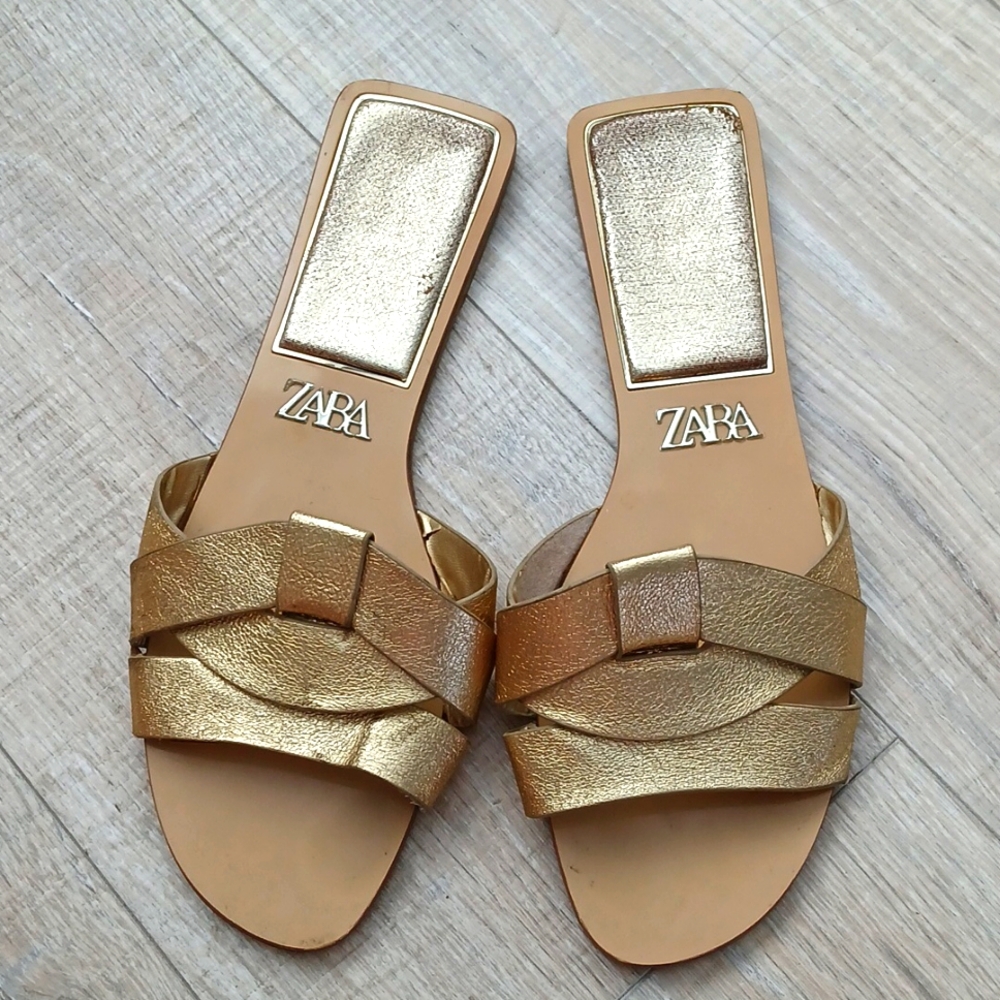 Zara gold leather flats slides sandals 9